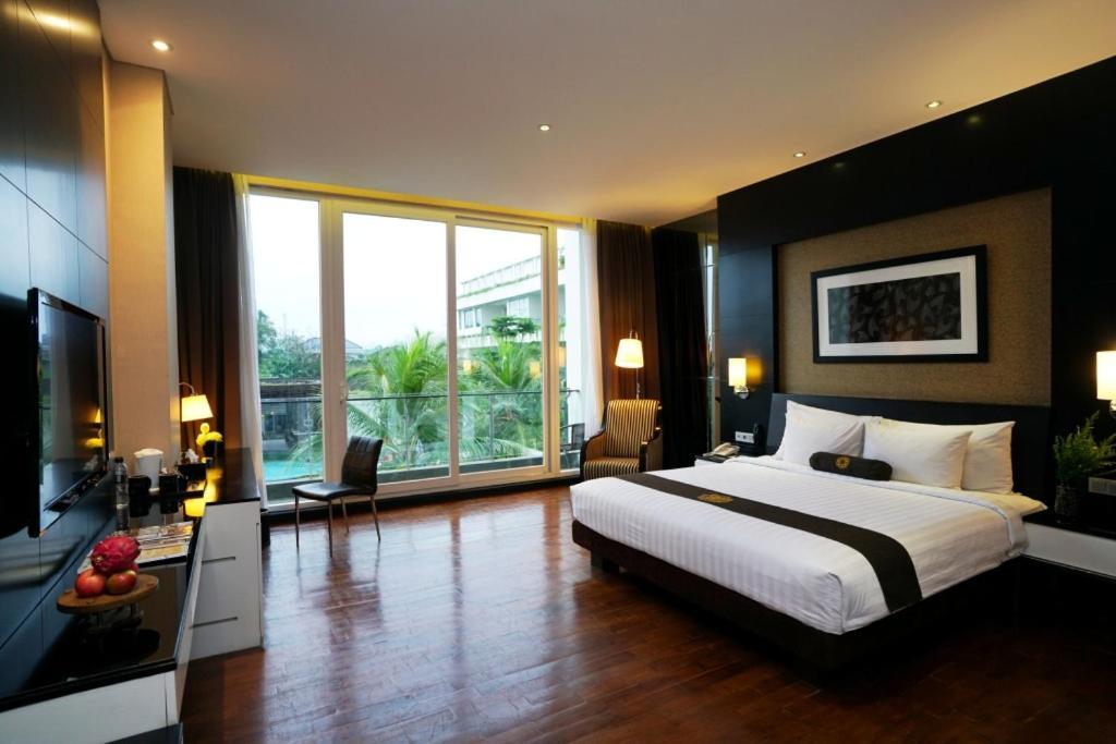 Java Heritage Hotel Purwokerto Esterno foto
