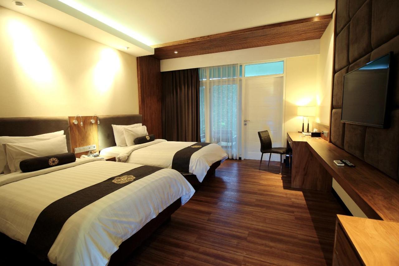 Java Heritage Hotel Purwokerto Esterno foto
