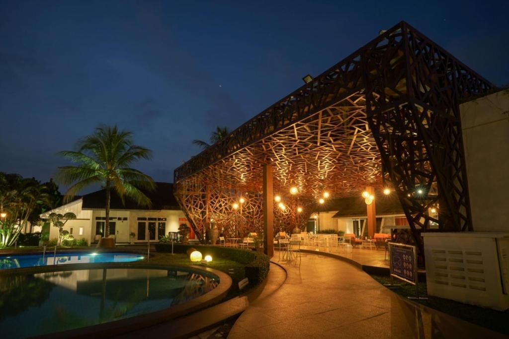Java Heritage Hotel Purwokerto Esterno foto