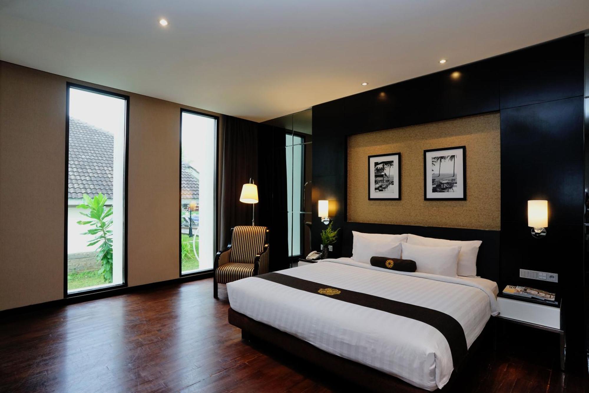Java Heritage Hotel Purwokerto Esterno foto