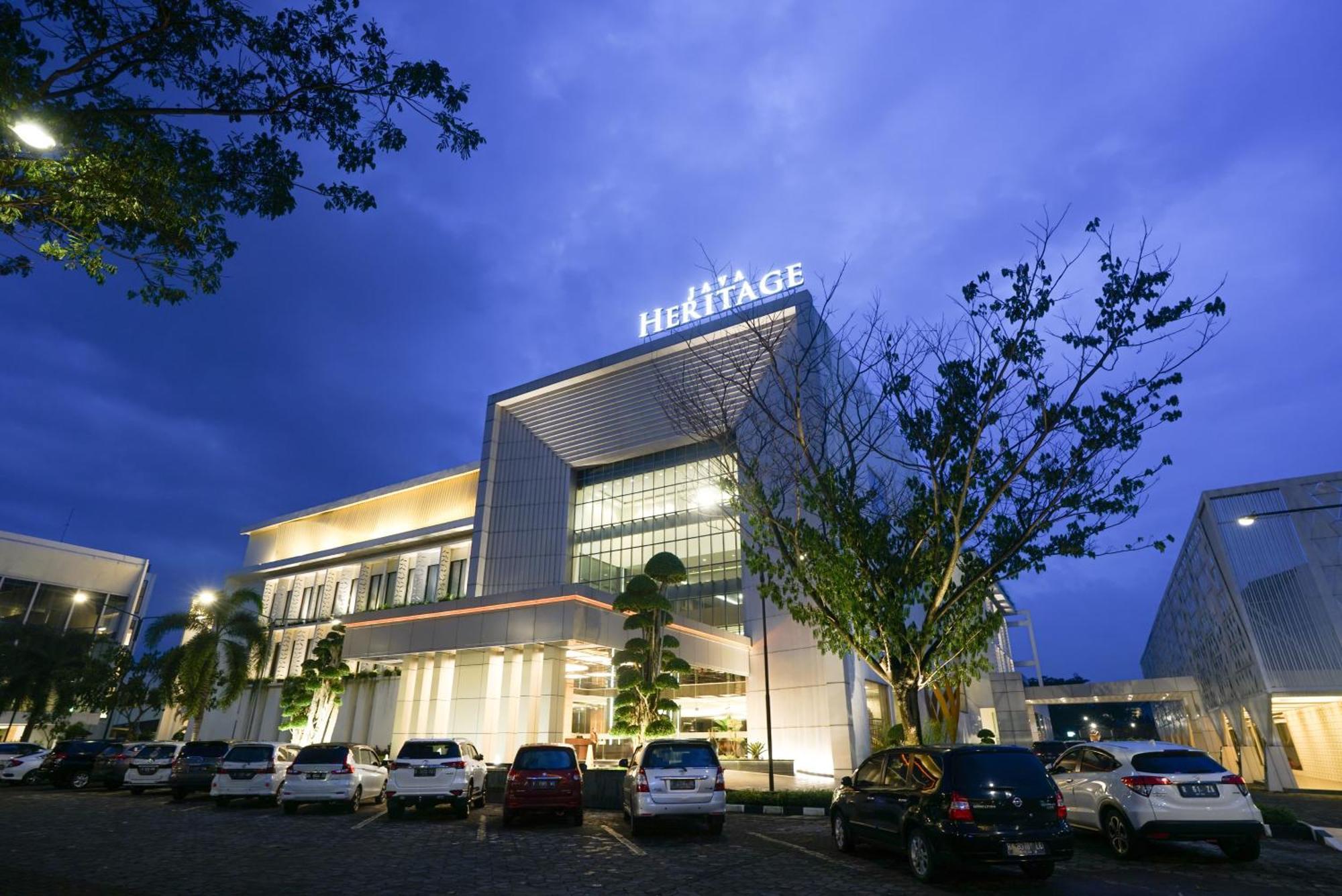 Java Heritage Hotel Purwokerto Esterno foto
