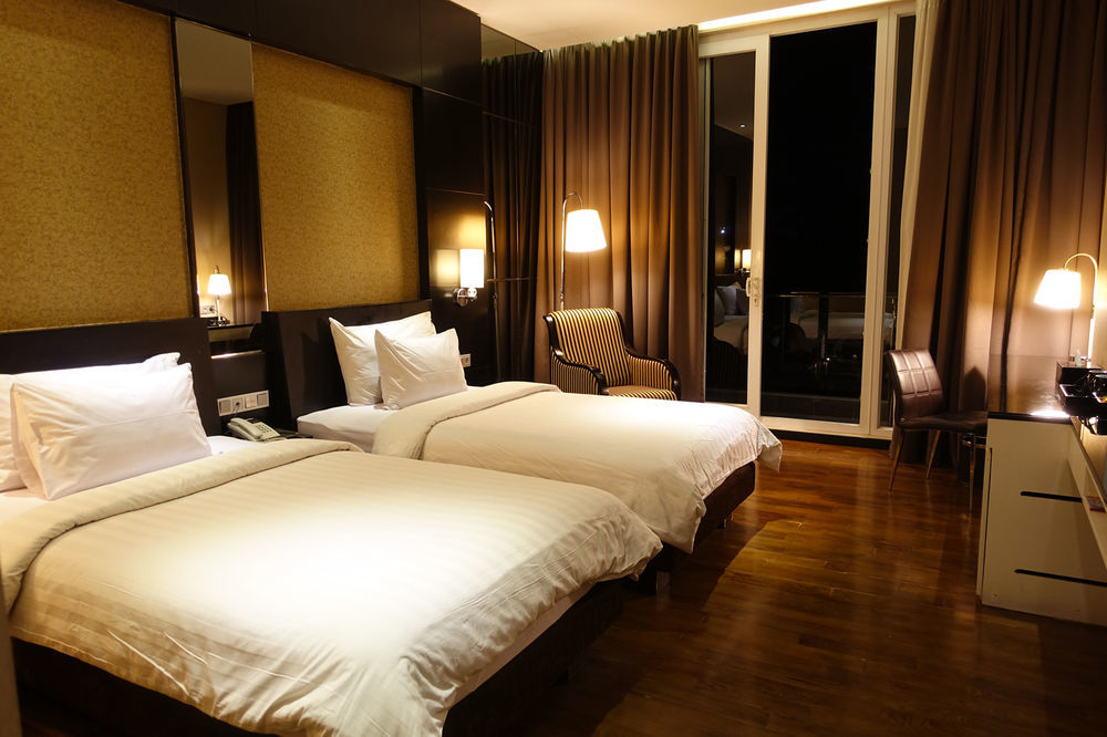 Java Heritage Hotel Purwokerto Esterno foto